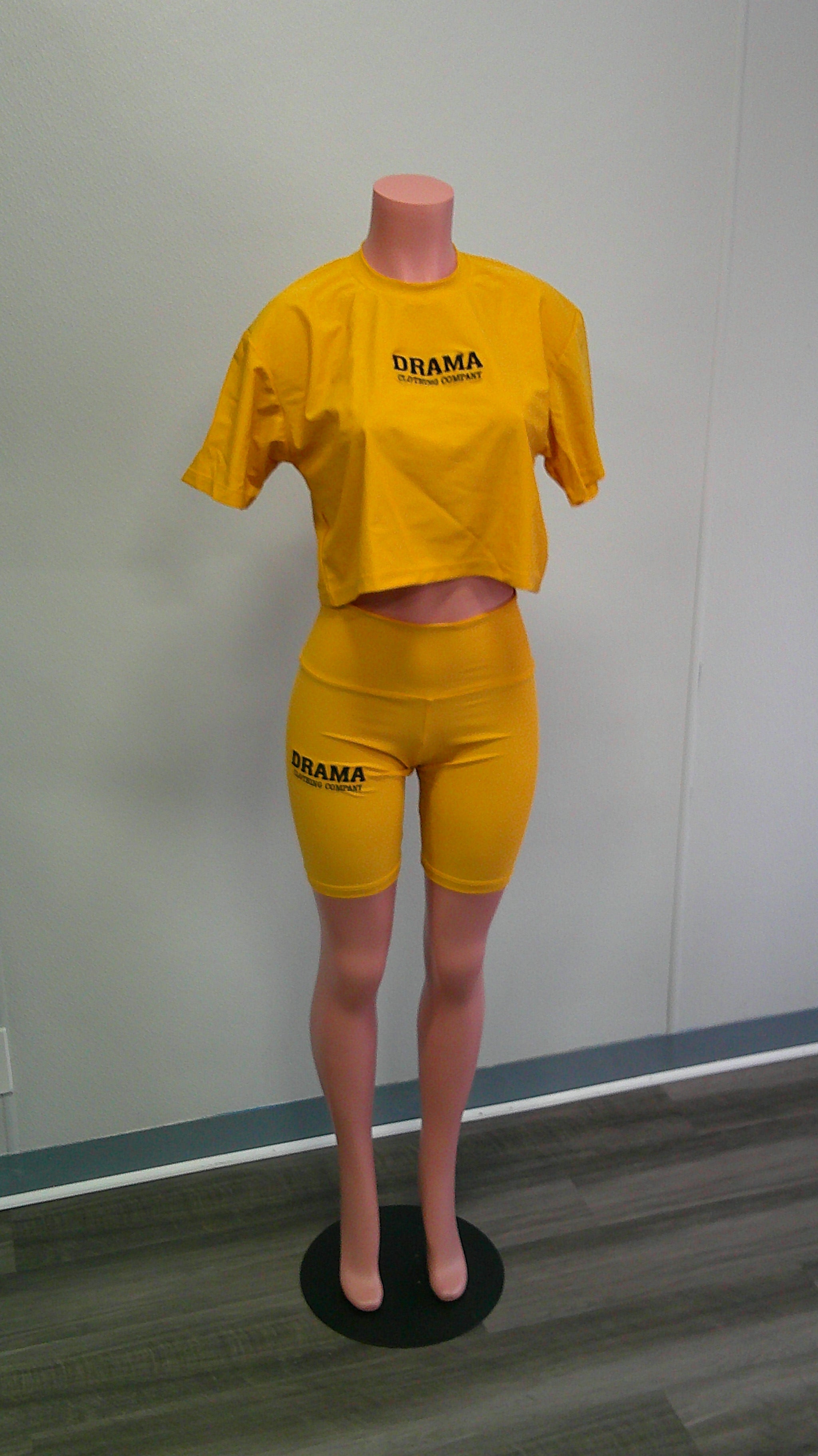 AM I THE DRAMA Short Sleeve Cropped Shirt Two-Piece Set